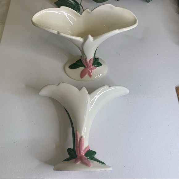 Pair Vintage Pink Flower Ceramic Fan Vases Cornucopia Style MCM 1950s White 7" - Picture 11 of 16